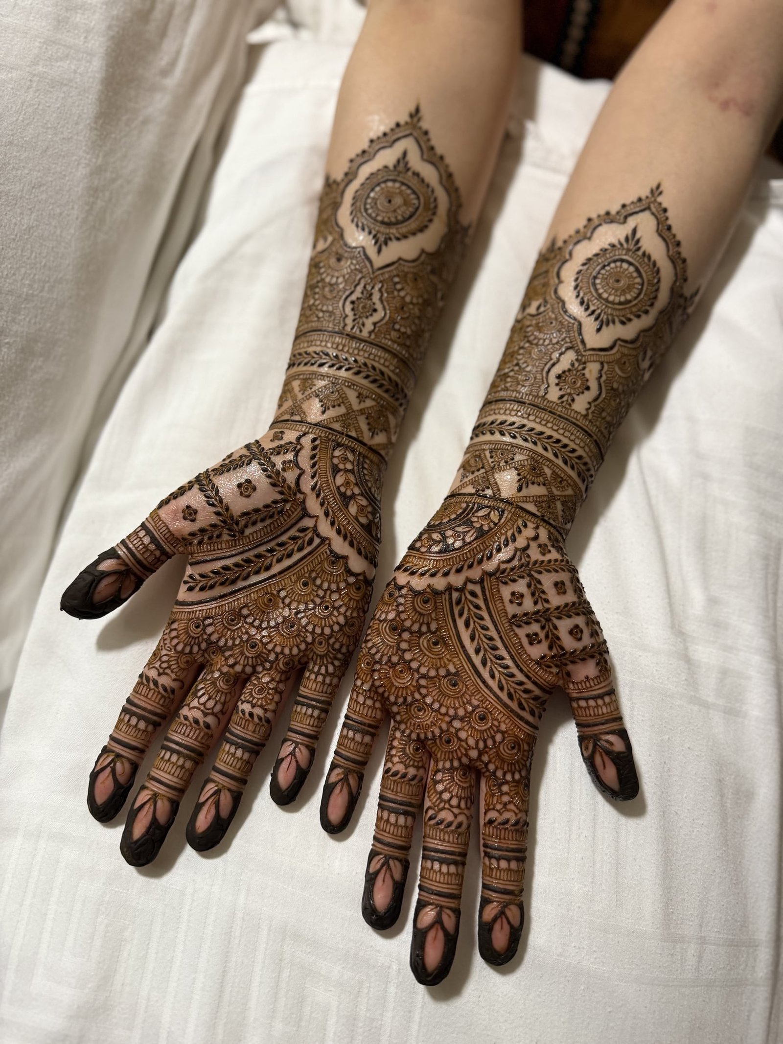 Bridal Henna Collection 24, bridal henna design by Al Hanah Artiste
