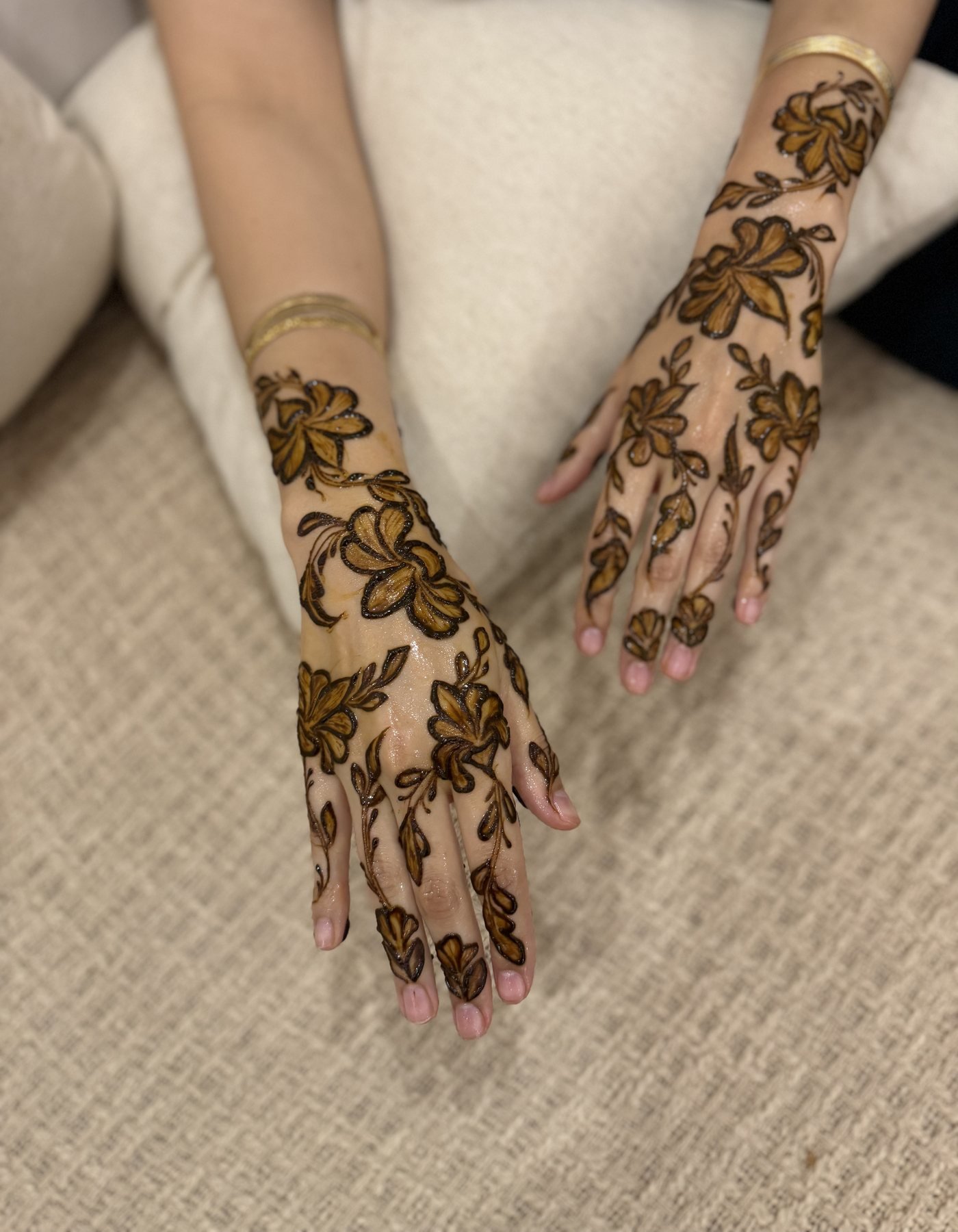 Party Henna Moment 03, party henna design by Al Hanah Artiste