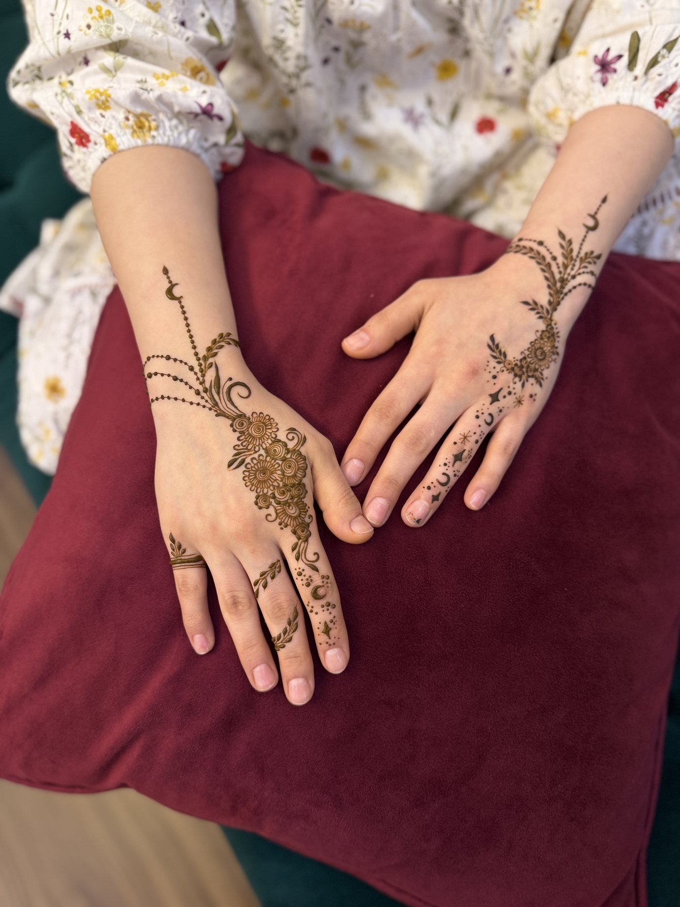 Party Henna Moment 06, party henna design by Al Hanah Artiste