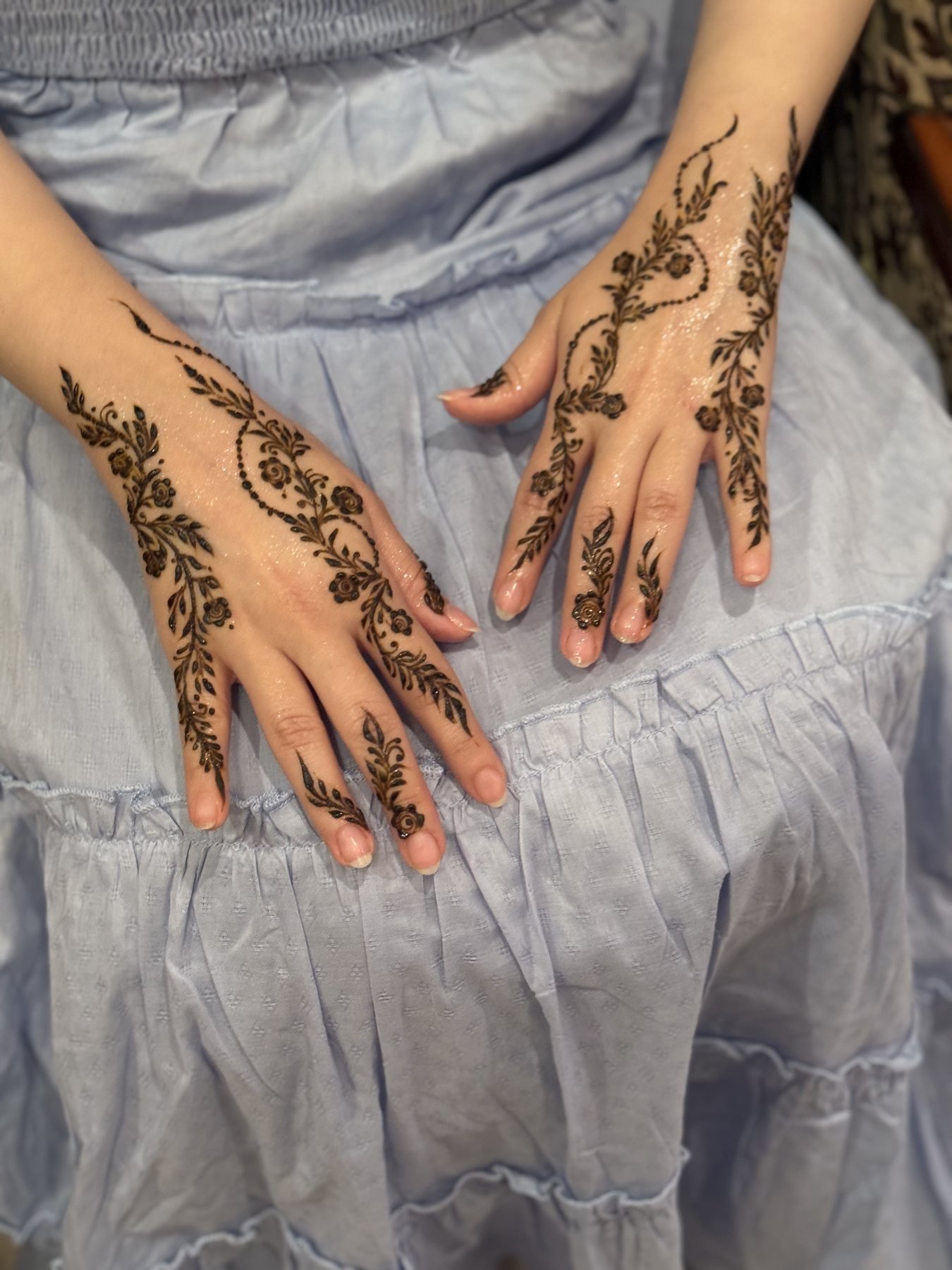 Party Henna Moment 14, party henna design by Al Hanah Artiste