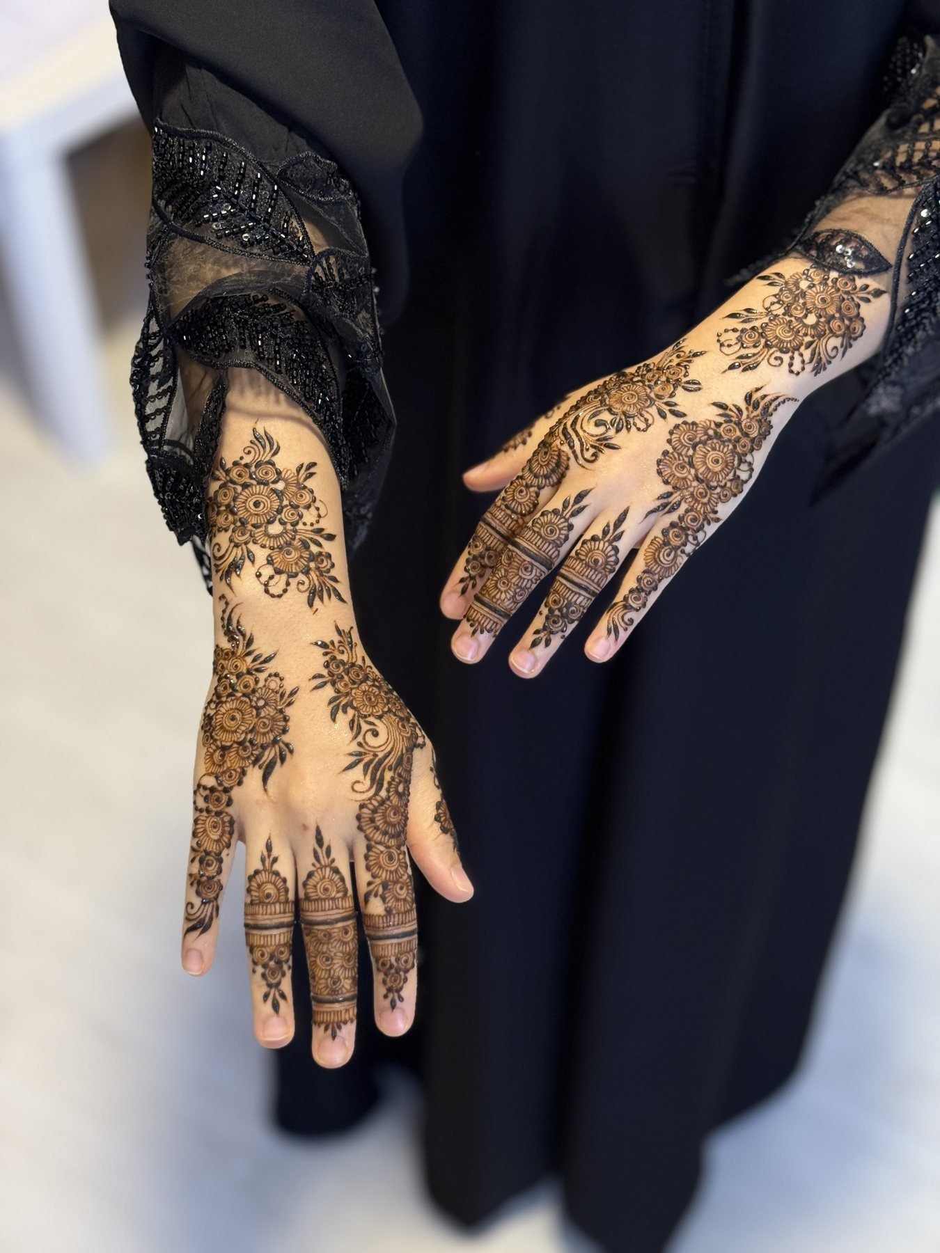 Party Henna Moment 28, party henna design by Al Hanah Artiste
