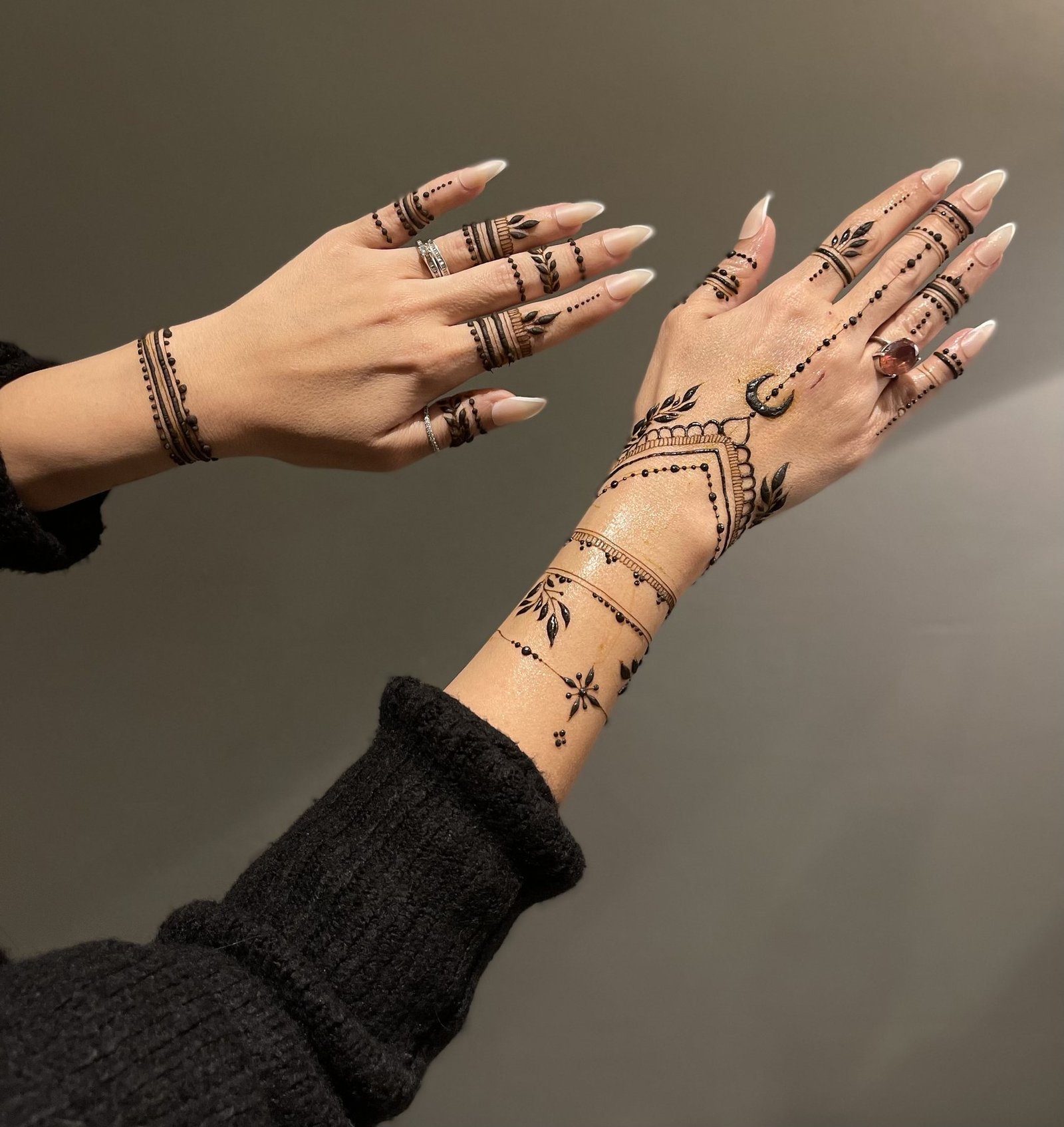 Party Henna Moment 29, party henna design by Al Hanah Artiste