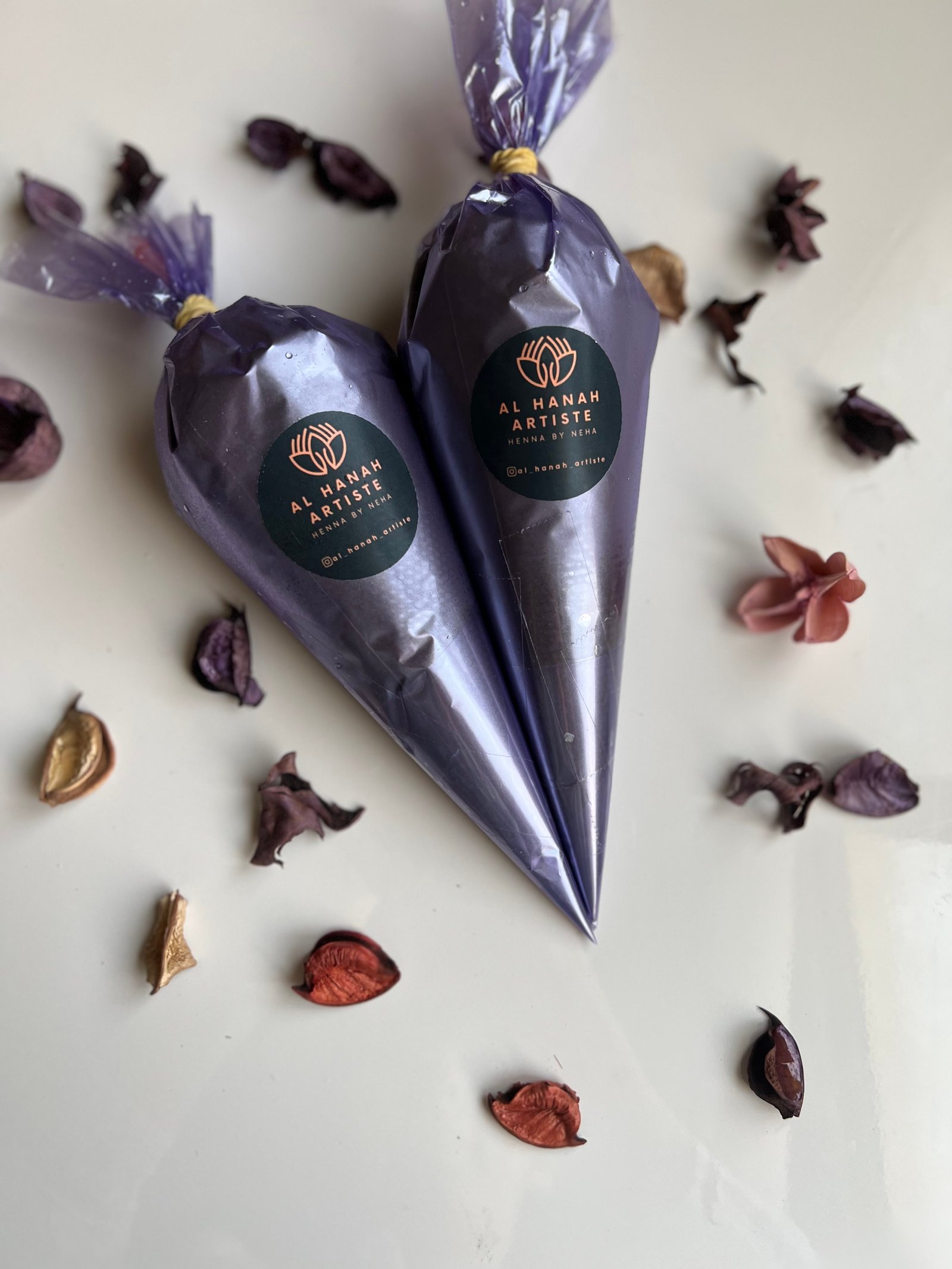 Henna aftercare oil and fresh henna cones by Al Hanah Artiste